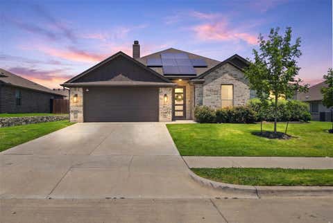 Photo of 632 Steerman Court, Saginaw, TX 76179 (MLS # 21350558)