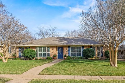 405 Valley Glen Drive Richardson TX 75080