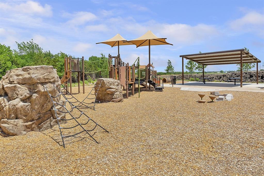 Edgewater - Residential