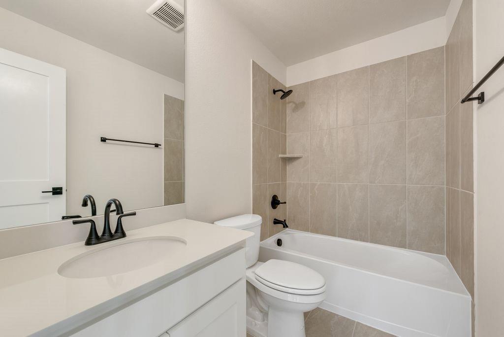 Edgewater - Residential
