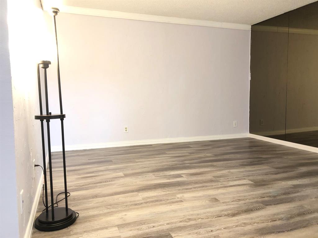 Woodhaven Twnhse Rev - Residential