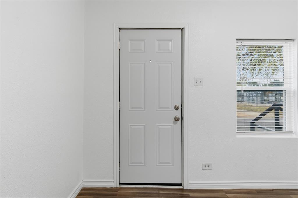 DLAMAR1-2 - Residential Lease