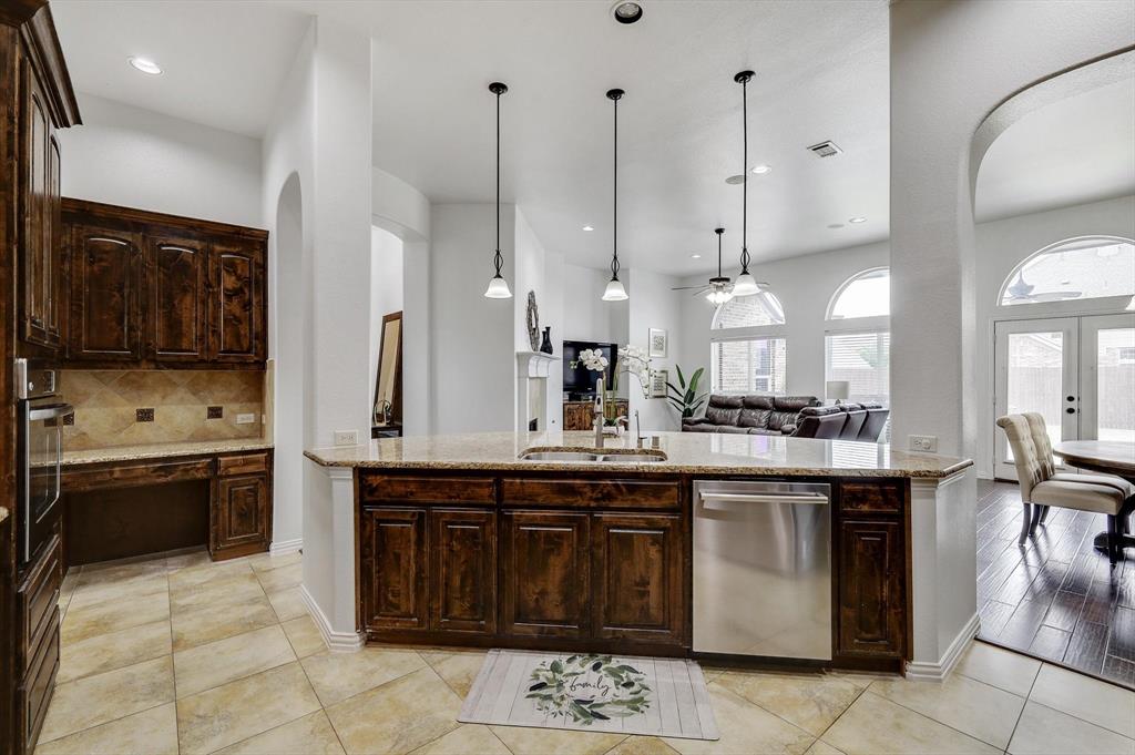 Sunset Pointe Ph Eighteen - Residential