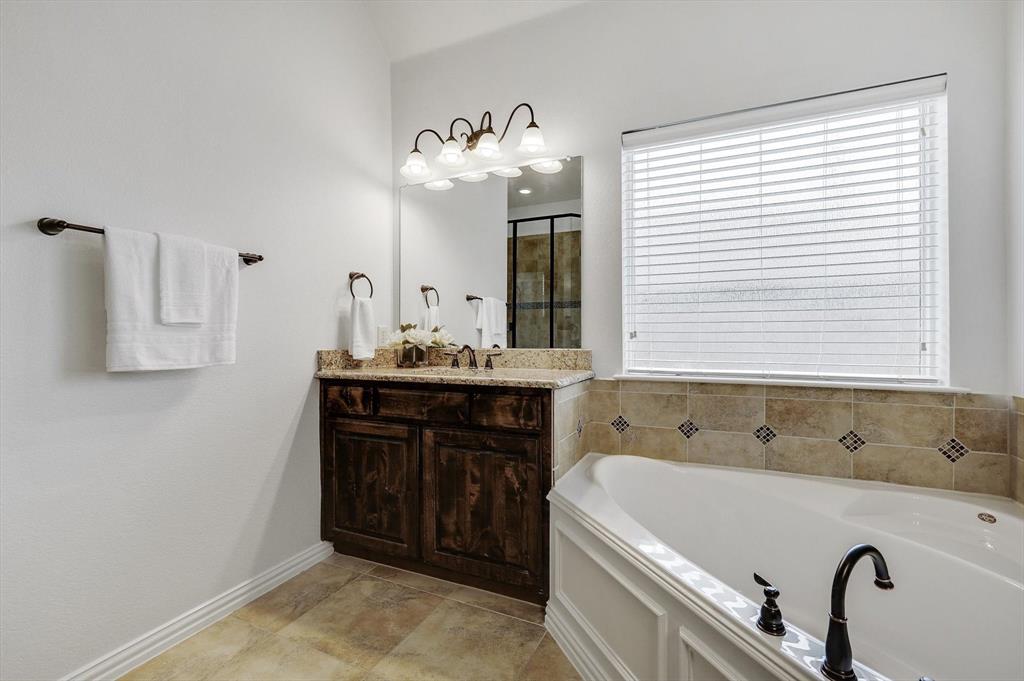 Sunset Pointe Ph Eighteen - Residential