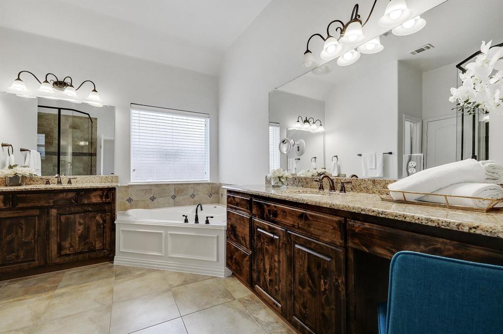 Sunset Pointe Ph Eighteen - Residential