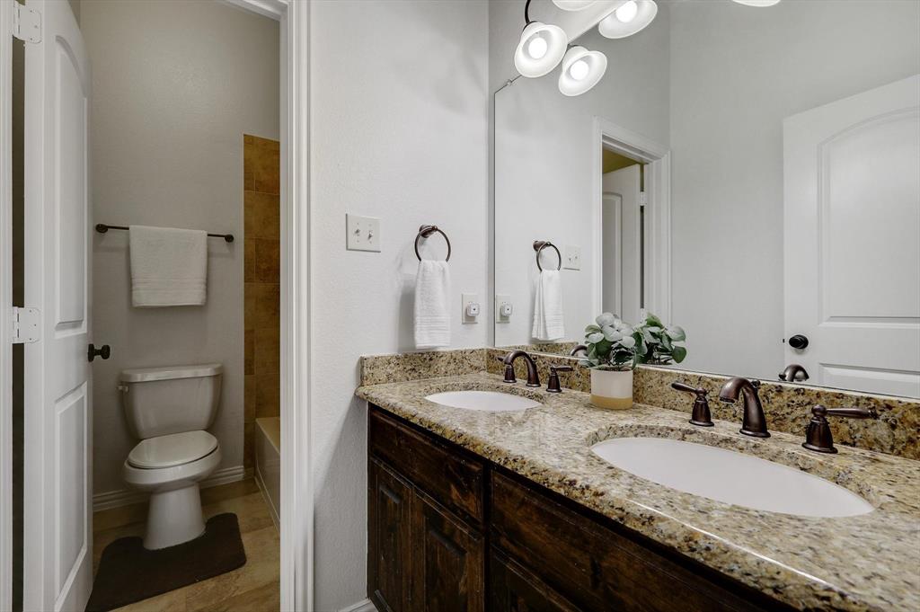 Sunset Pointe Ph Eighteen - Residential