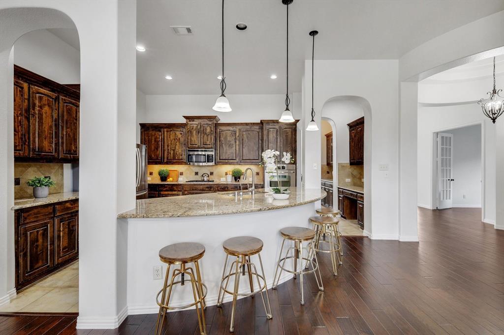 Sunset Pointe Ph Eighteen - Residential