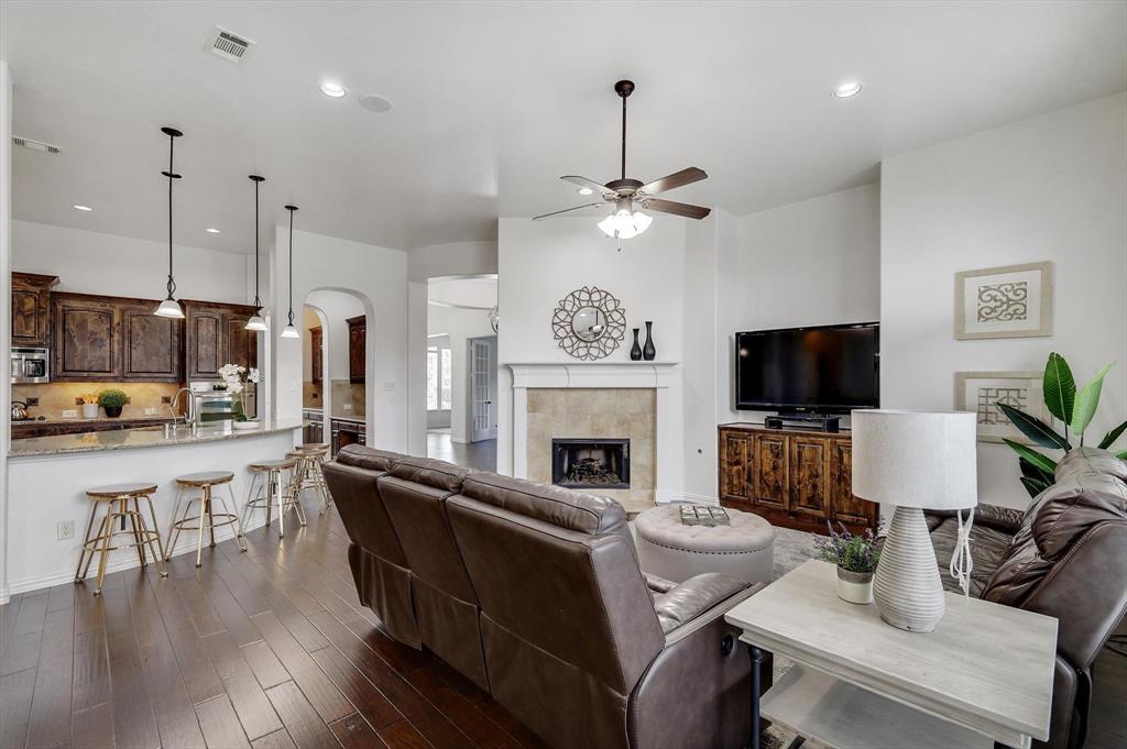 Sunset Pointe Ph Eighteen - Residential