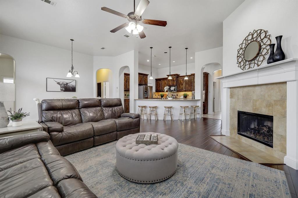 Sunset Pointe Ph Eighteen - Residential