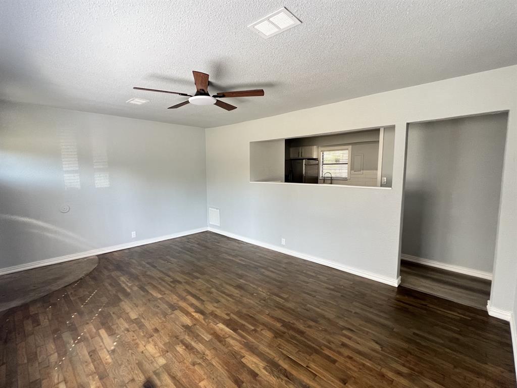 725 E Main Street