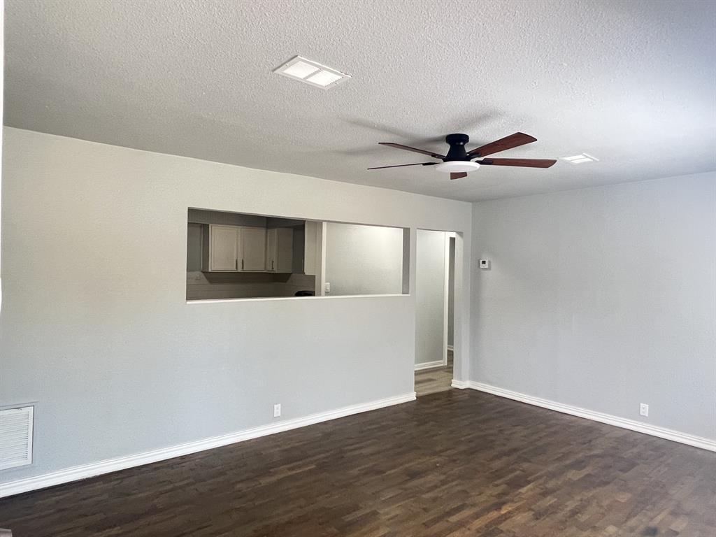 725 E Main Street