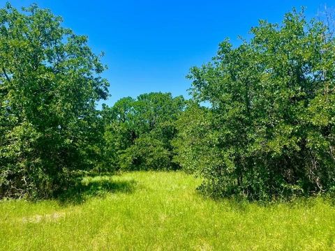 Photo of Lot 34 Galway Rd, Poolville, TX 76487 (MLS # 21225557)