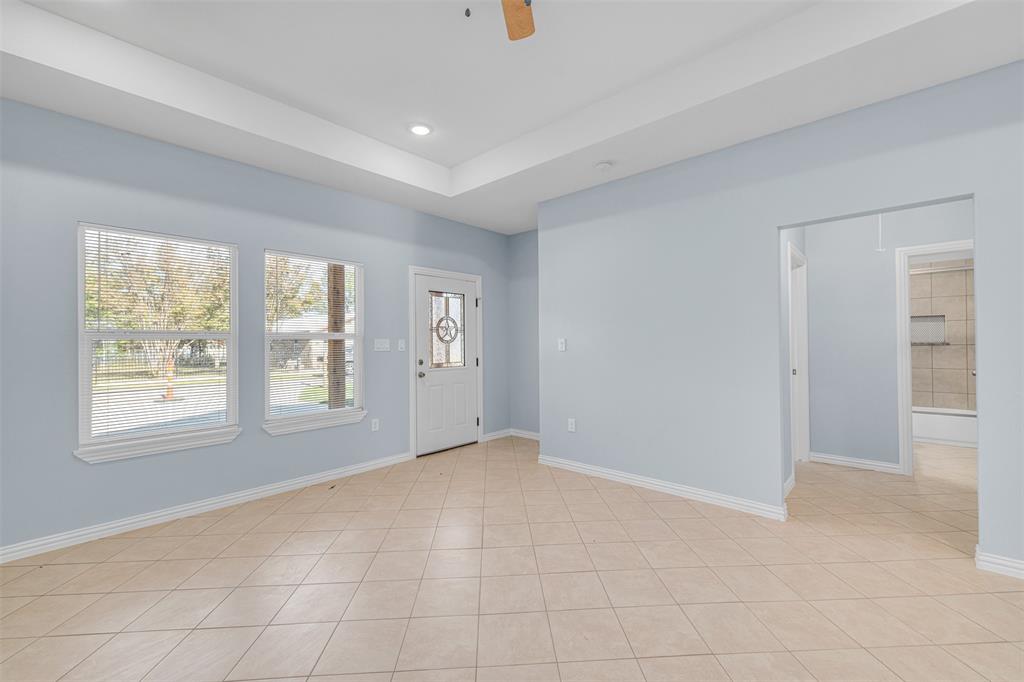 Oak Trail Shores Sec F - Residential