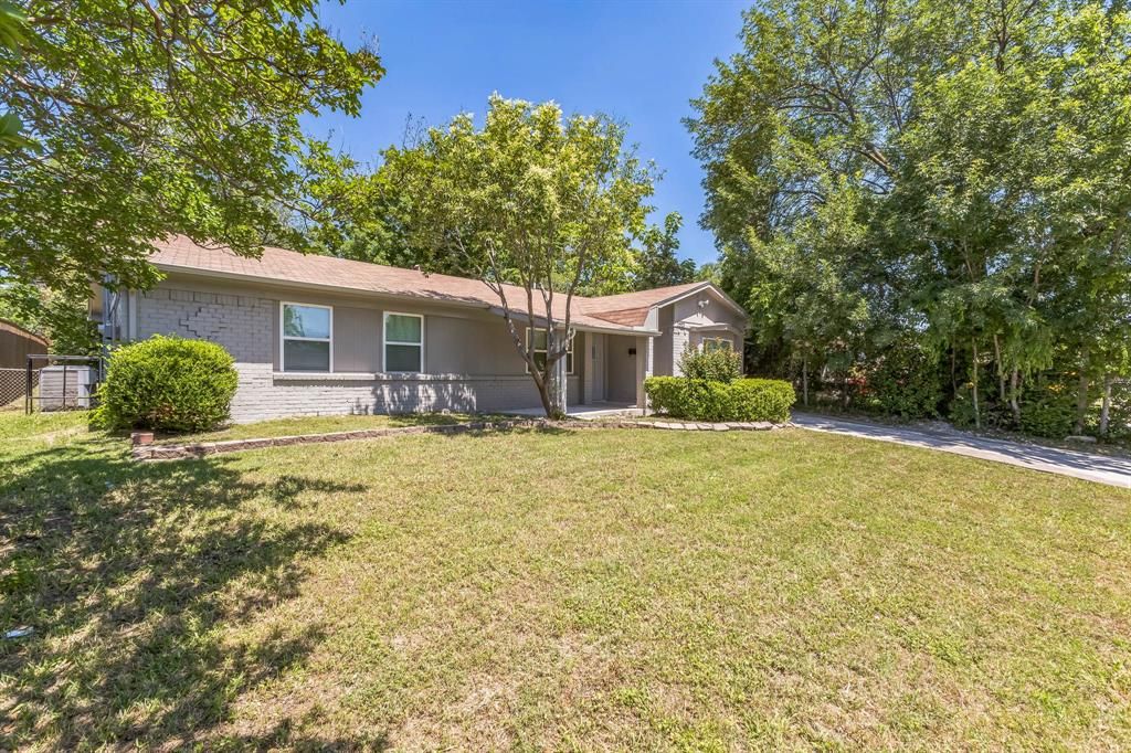 Photo of 3527 Palm Drive, Mesquite, TX 75150 (MLS # 21087338)