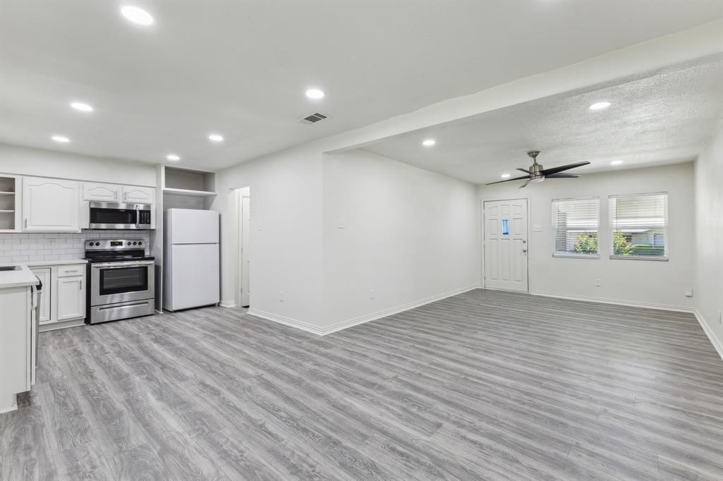 Photo of 3527 Palm Drive, Mesquite, TX 75150 (MLS # 21087338)