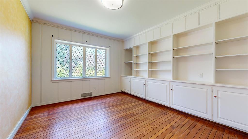 Jammar Circle Sec 1 - Residential