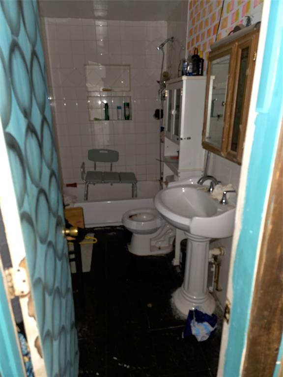 Bevill Paul Henry - Residential