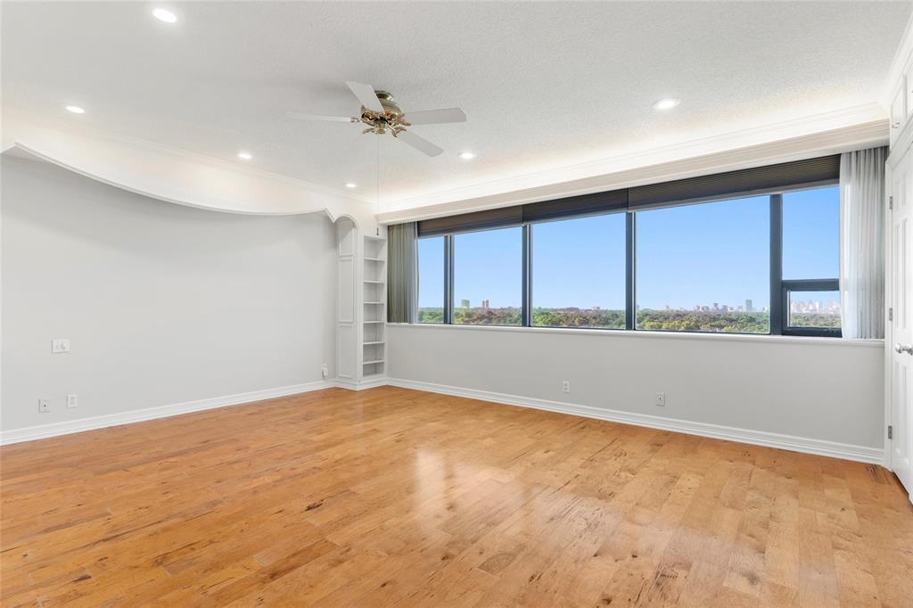 Athena Condo - Residential