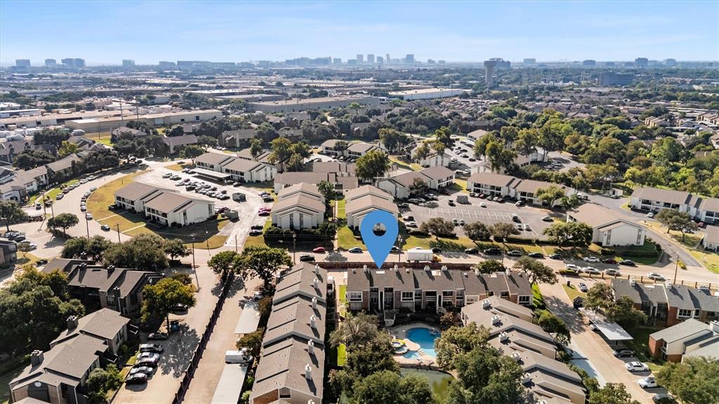 Lakeshore Condo - Residential