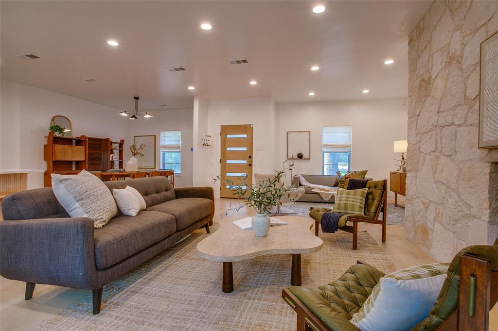 6040 N Jim Miller Road