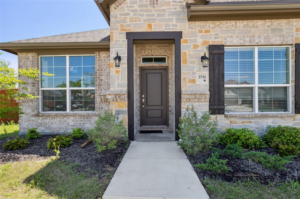 3731 Topeka Trail