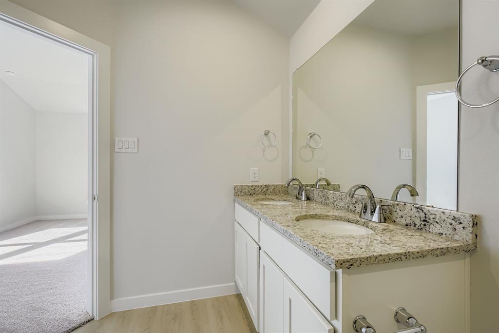 Middlefield Village - Residential