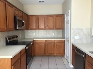 Harriet Creek Ranch Ph 1 - Residential Lease