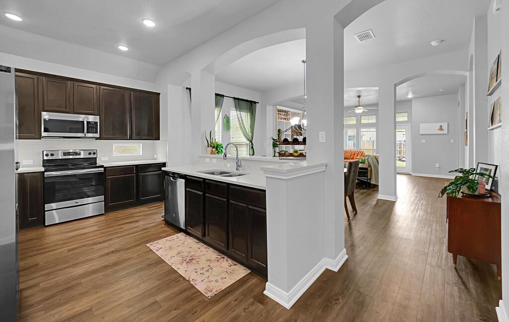 2720 Beutel Road