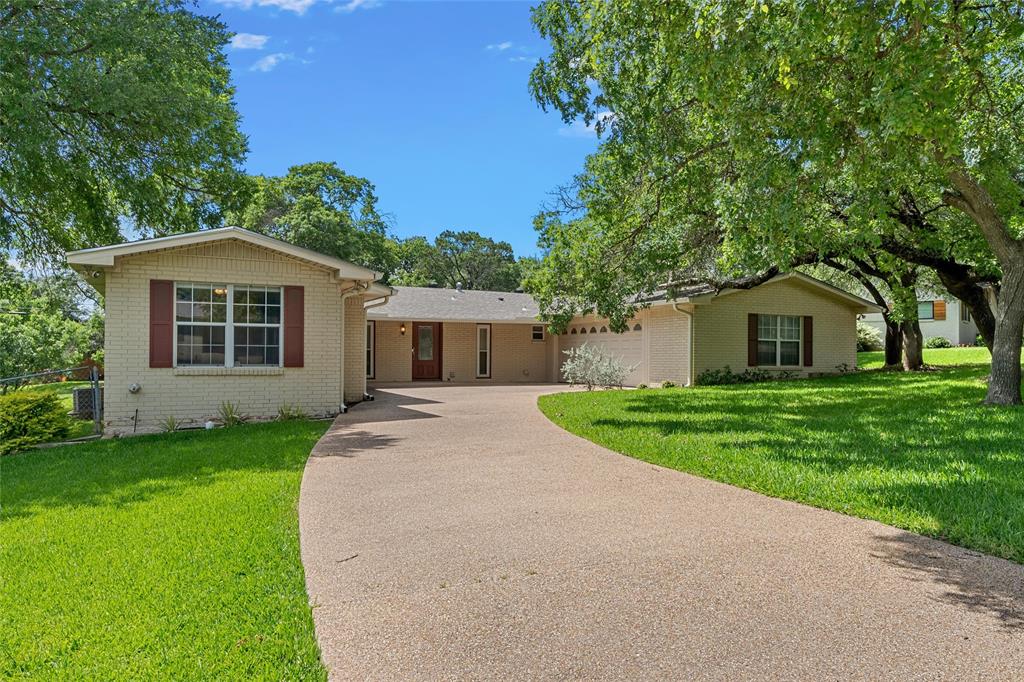 640 Cardinal Drive