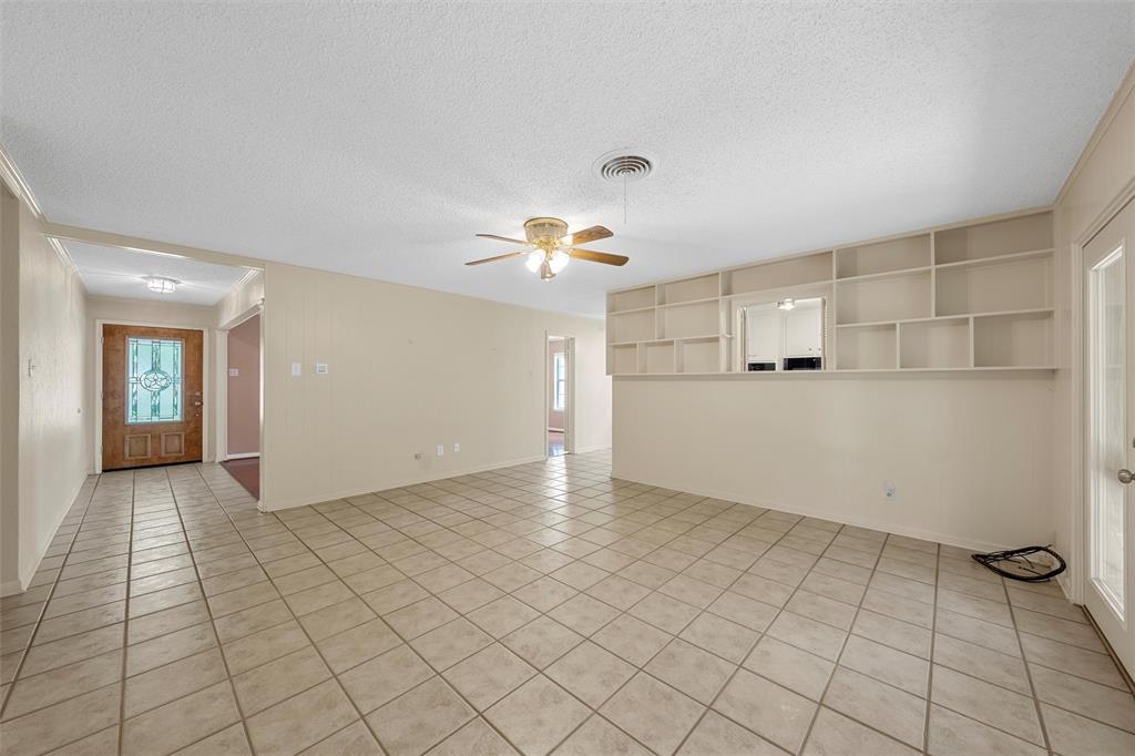 640 Cardinal Drive