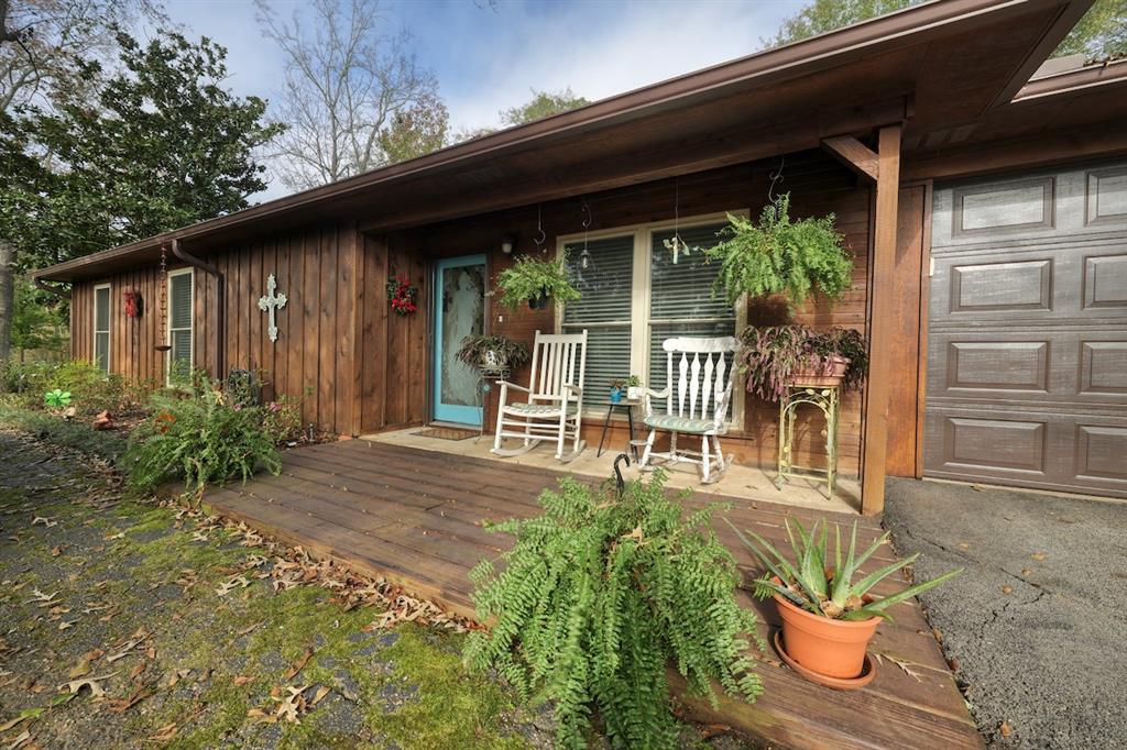 1515 Tanglewood Drive W