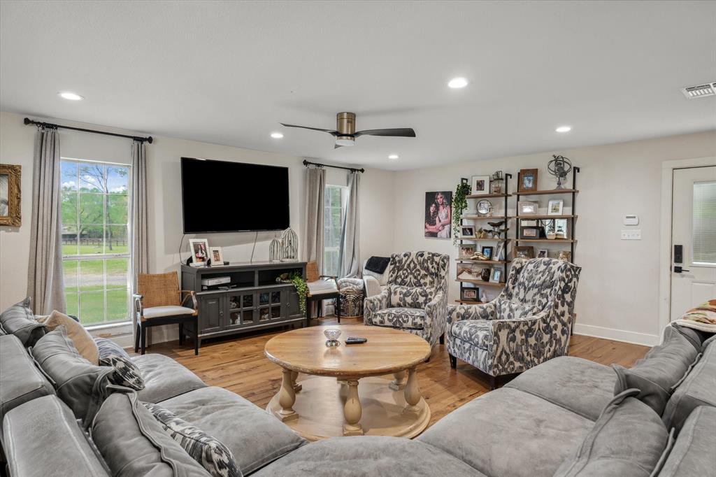 James Rose Surv A-713 - Residential