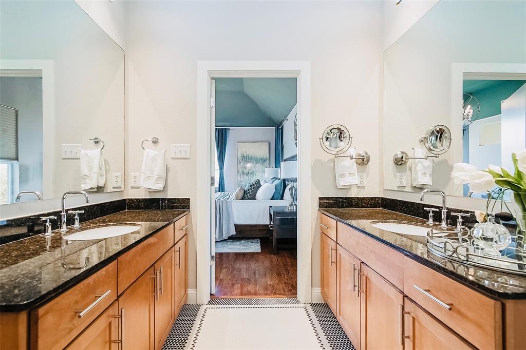 Firestation 1333 Ph 01 Condos - Residential