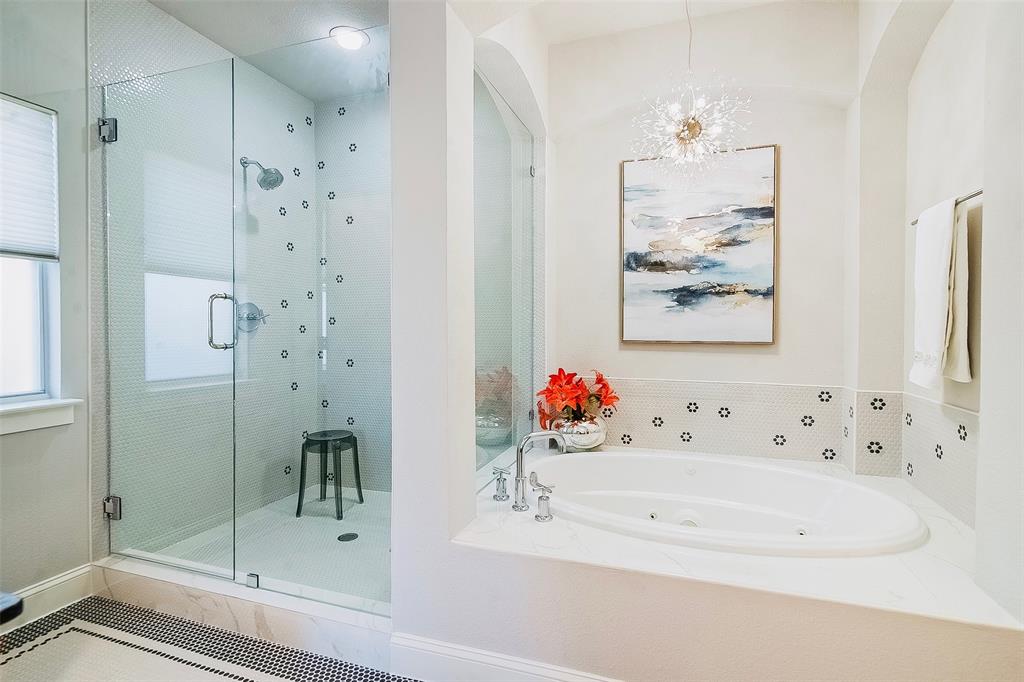 Firestation 1333 Ph 01 Condos - Residential