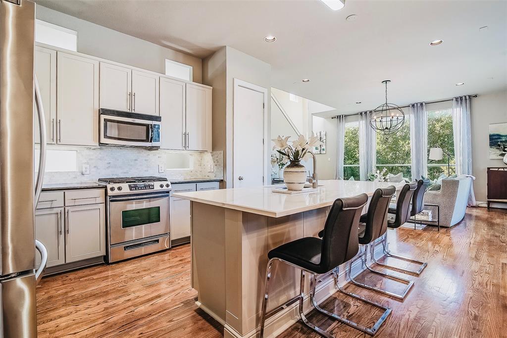 1333 Saint Joseph Street 16