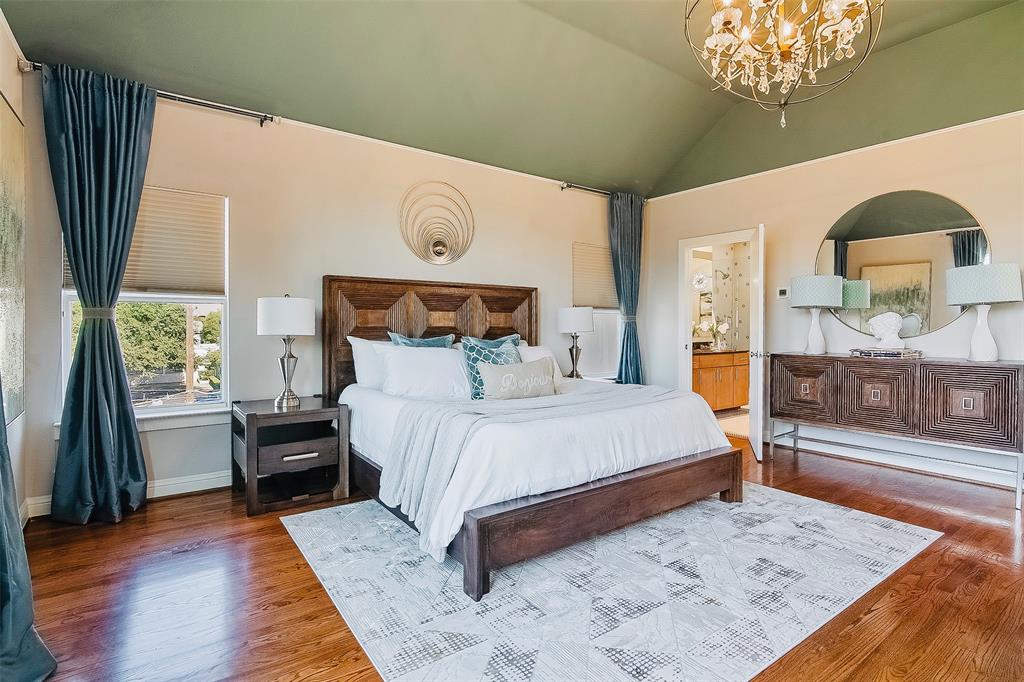 Firestation 1333 Ph 01 Condos - Residential