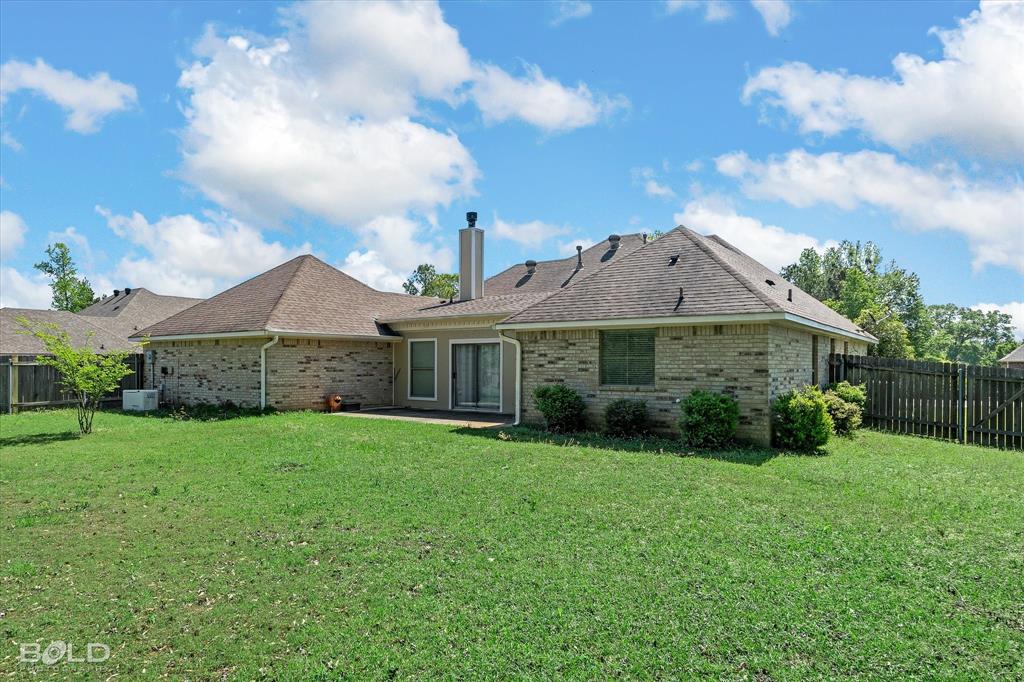 Haughton, Louisiana 71037, United States, 4 Bedrooms Bedrooms, ,3 BathroomsBathrooms,Residential,Pending,105610
