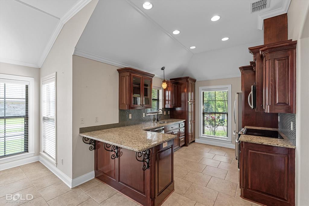 Haughton, Louisiana 71037, United States, 4 Bedrooms Bedrooms, ,3 BathroomsBathrooms,Residential,Pending,105610