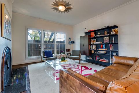 Tiny photo for 4557 Lorraine Avenue, Highland Park, TX 75205 (MLS # 21152237)