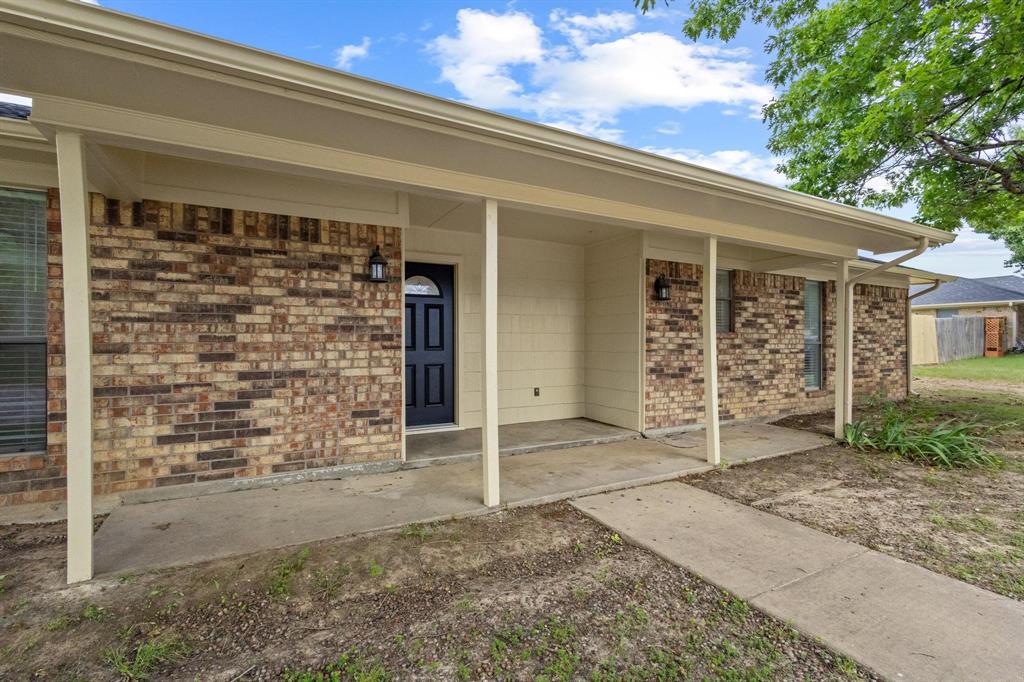 2203 N Village Drive