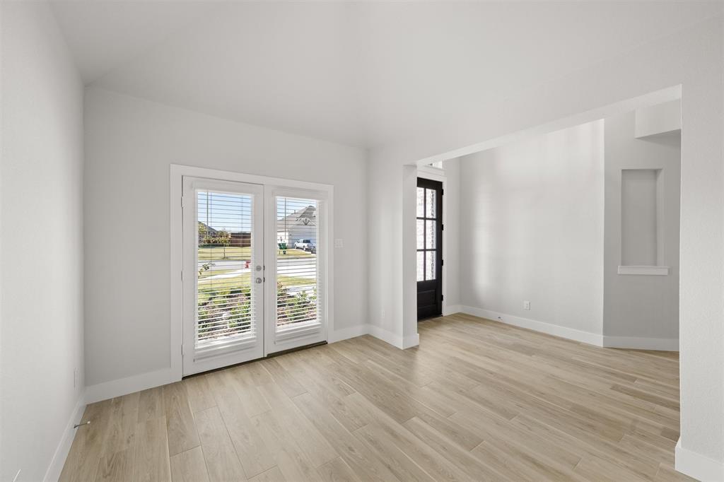 Oaks of North Grove - Residential