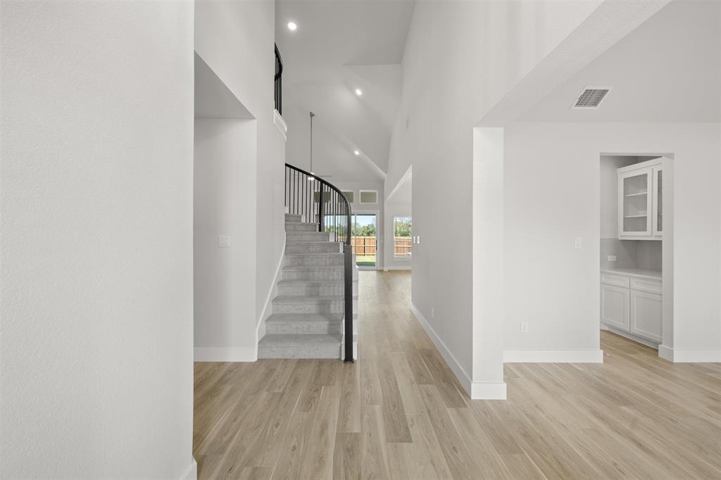 Oaks of North Grove - Residential