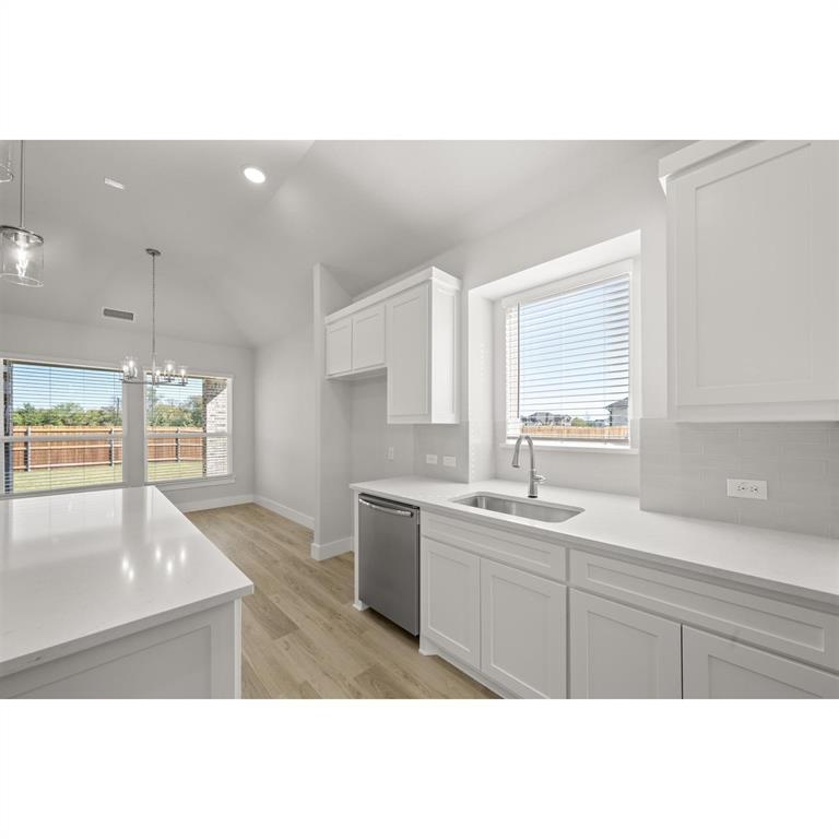 Oaks of North Grove - Residential