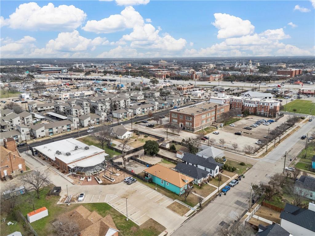 ROSS TR - Residential