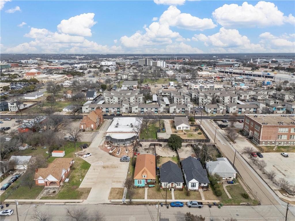 ROSS TR - Residential