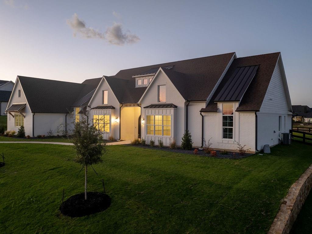 3232 Wellington Lane