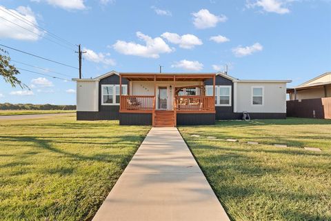 1401 Old Bridge Road Cleburne TX 76033