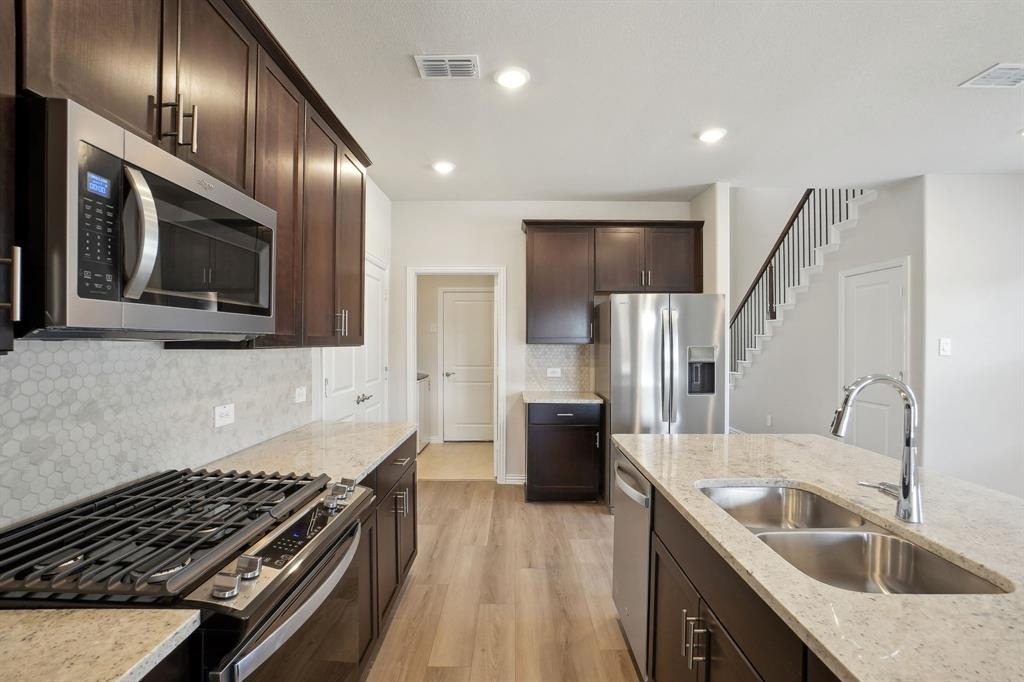 511 Willet Drive