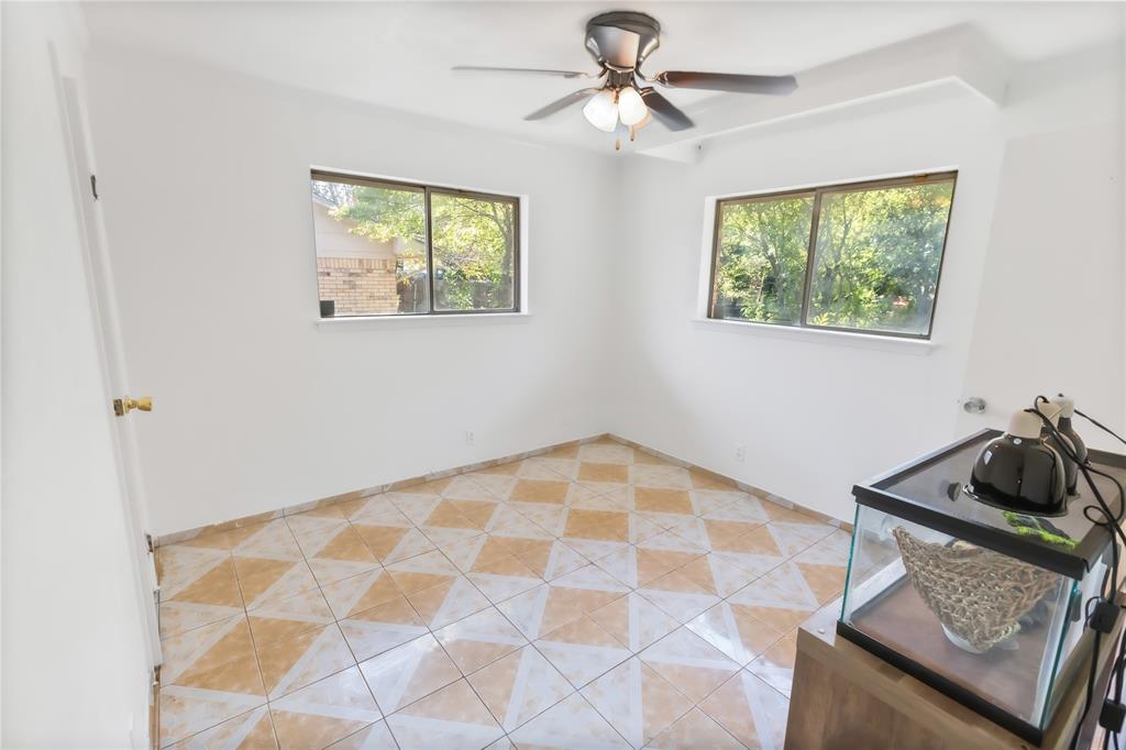 Irwin Keasler Dev Red Bird 04 - Residential