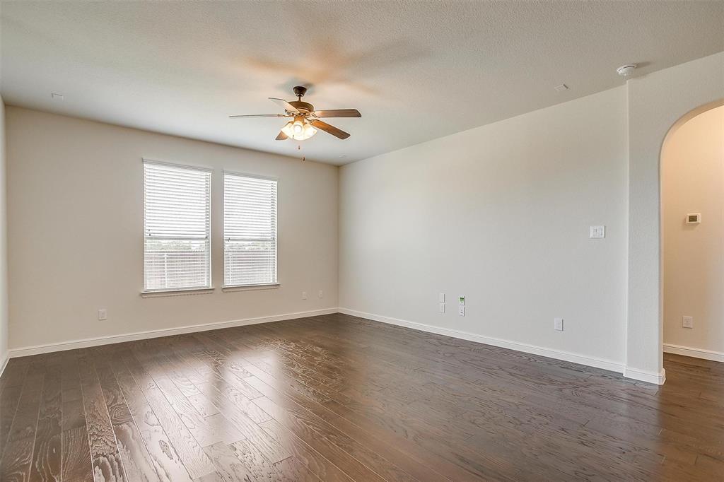 Hawthorns Mdws - Residential Lease